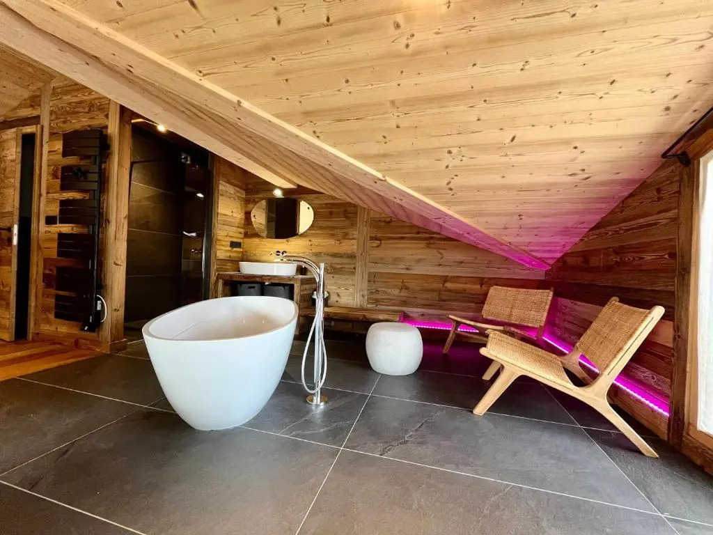Chalet Les Gets, 5 pièces, 14 personnes - FR-1-598-41