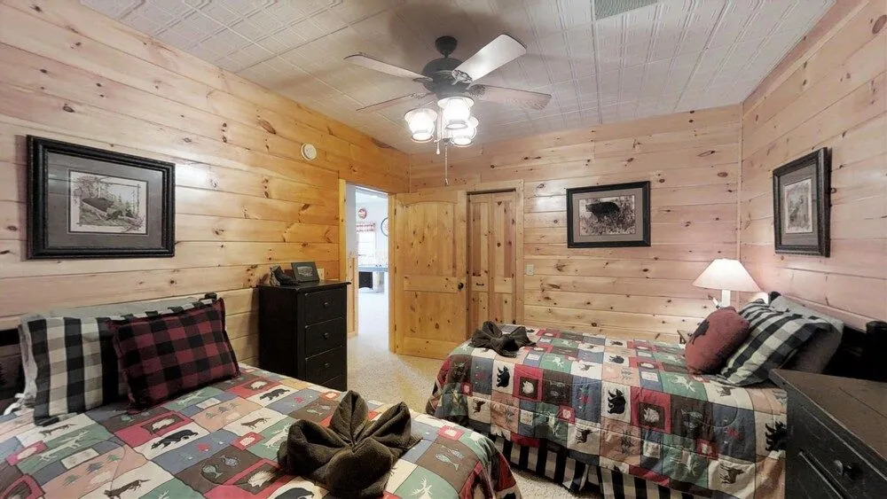 Soaring Eagle Lodge