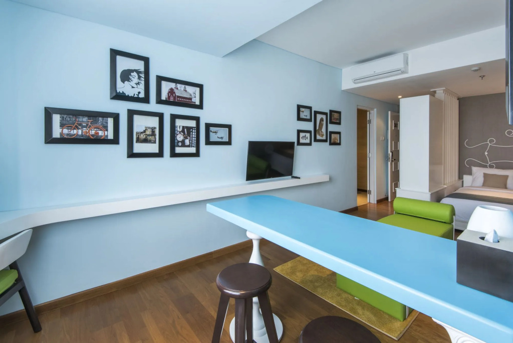 Yans House Hotel