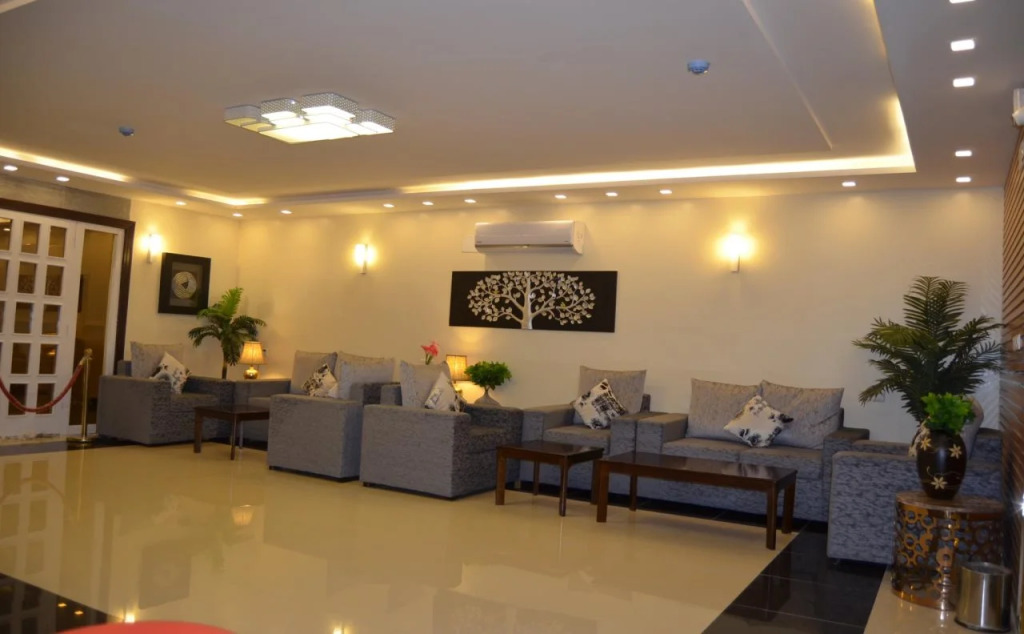 فندق بيوتات العاج