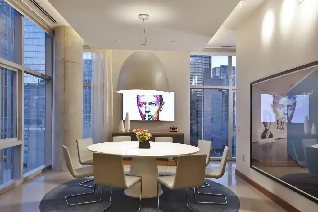 Aloft by Marriott Chicago Mag Mile