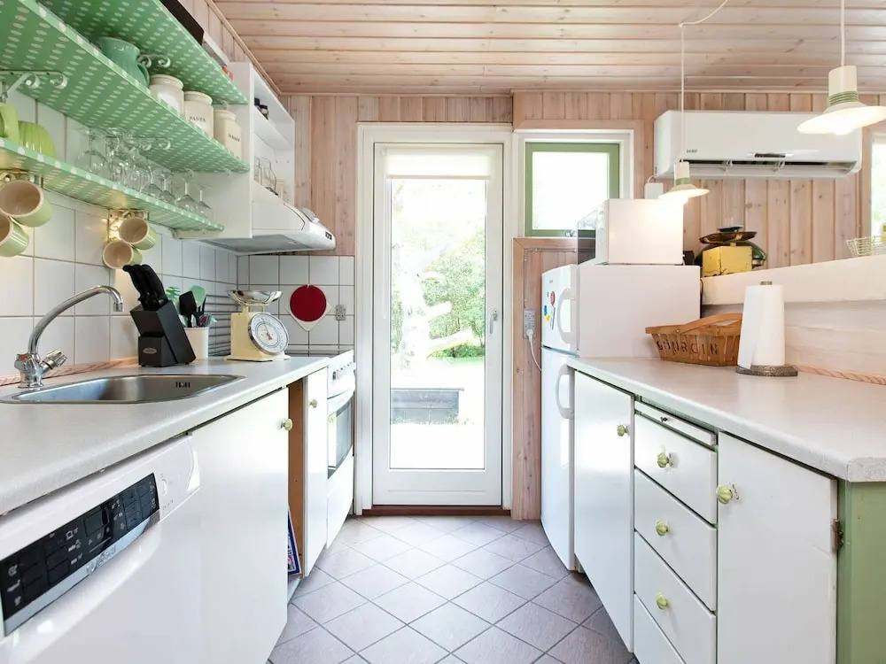Luring Holiday Home in Ringkøbing With Terrace