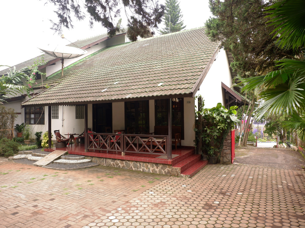 Hotel O Cemaras Homestay