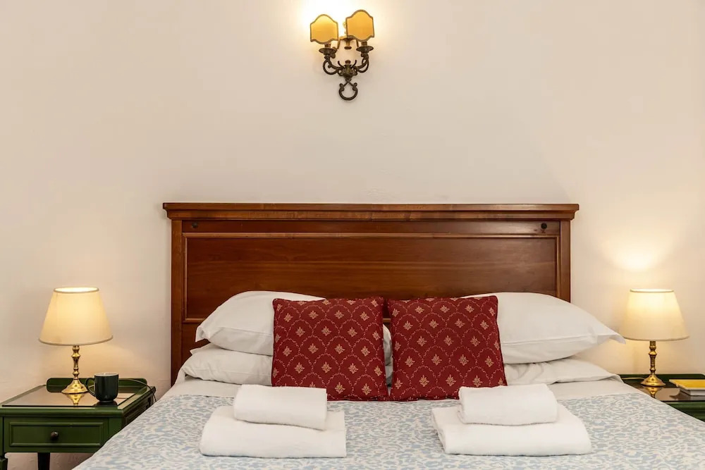 Chiara in Pantheon Apartment With Terrace