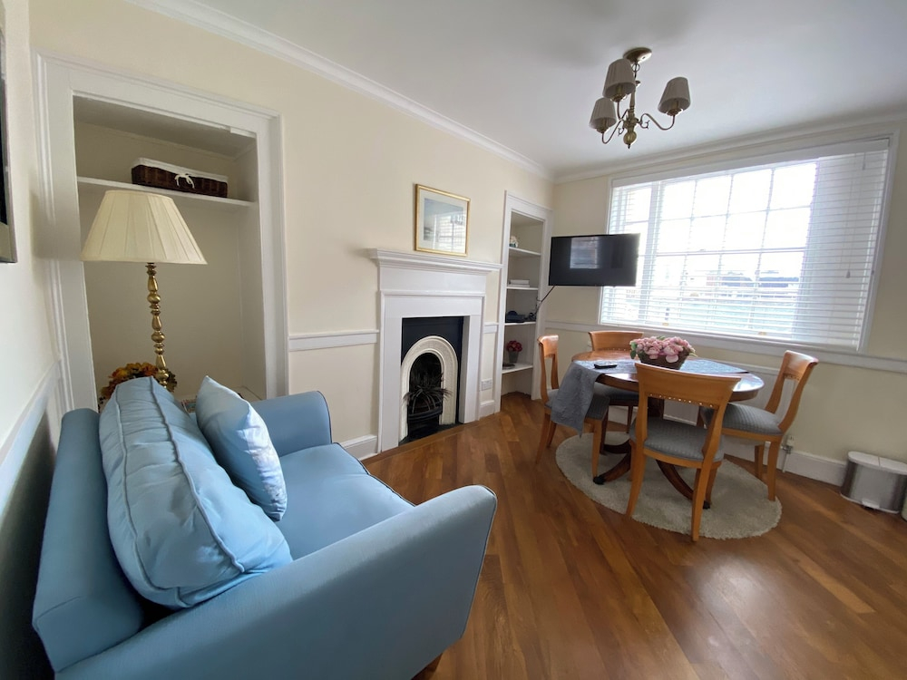 Pier View Self Catering Apartments