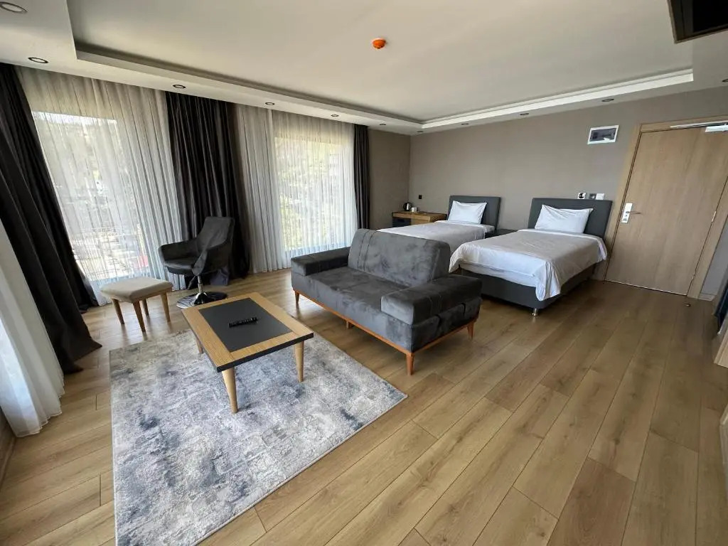 Şehrar Suit Hotel