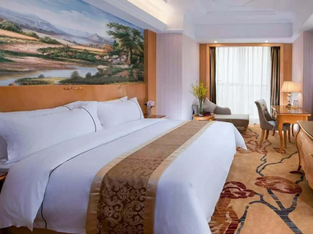 Vienna International Hotel(Lecong Center Branch)