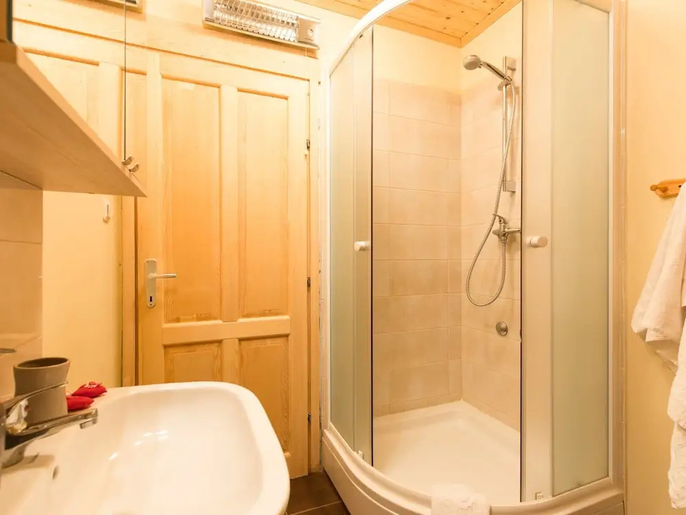 Holiday Home Ravna Gora Near Risnjak Park