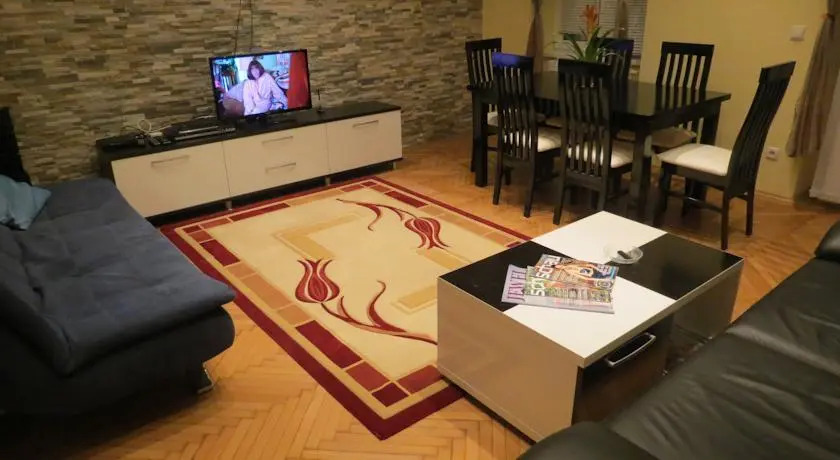 Hotelino Rooms