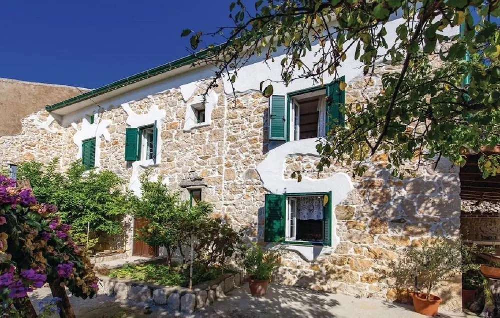 Guest house Kalla
