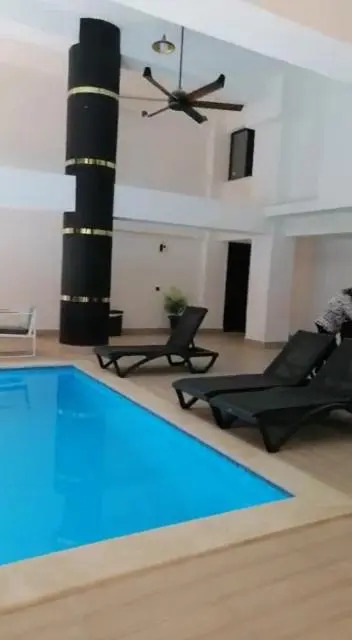Havuz spor hamam cocukoyunalanı imkanı sunan konut
