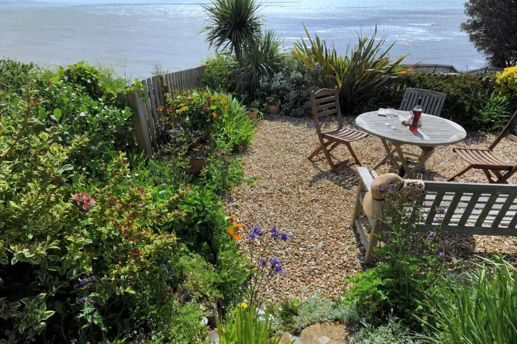 4 East Cliff