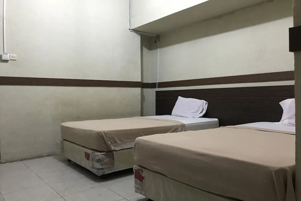 OYO 2144 Hotel Rapos