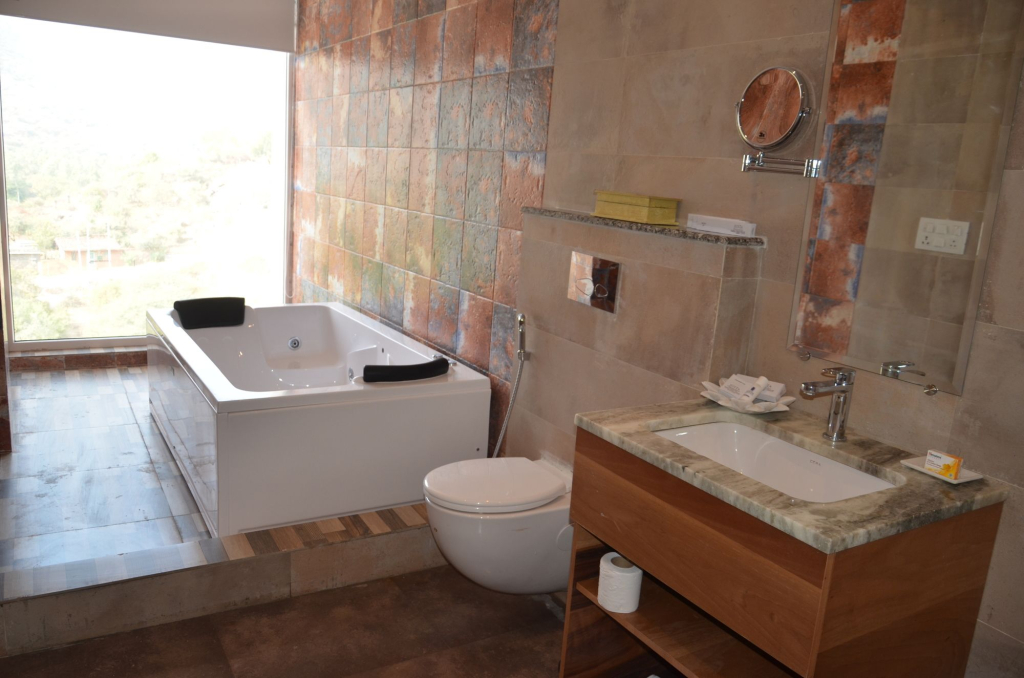 juSTa Luxe Sajjangarh Resort & Spa, Udaipur