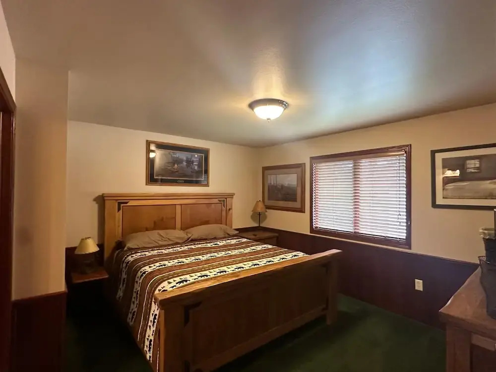 Northern Resort #17