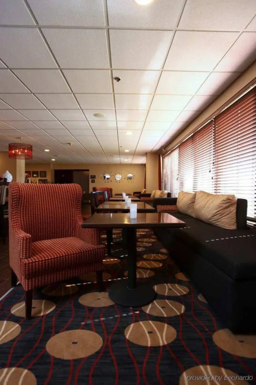 Hampton Inn Chicago-Naperville
