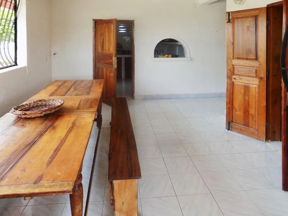 Apartment With 3 Bedrooms in Mahajanga, With Furnished Terrace and Wif