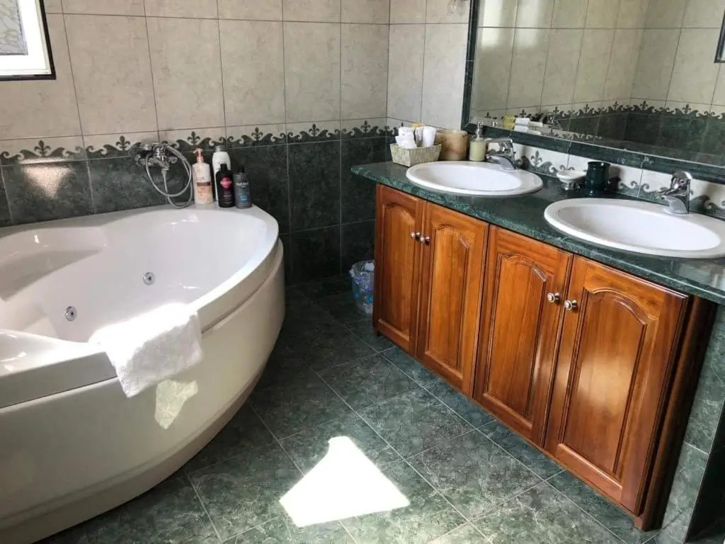 Lovely 2 bedroom condo in Corfu Anemomilos