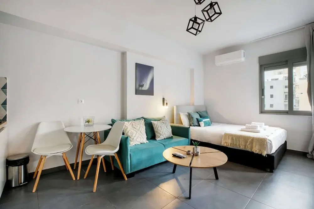 Cassiopeia - Studio & Balcony in Athens