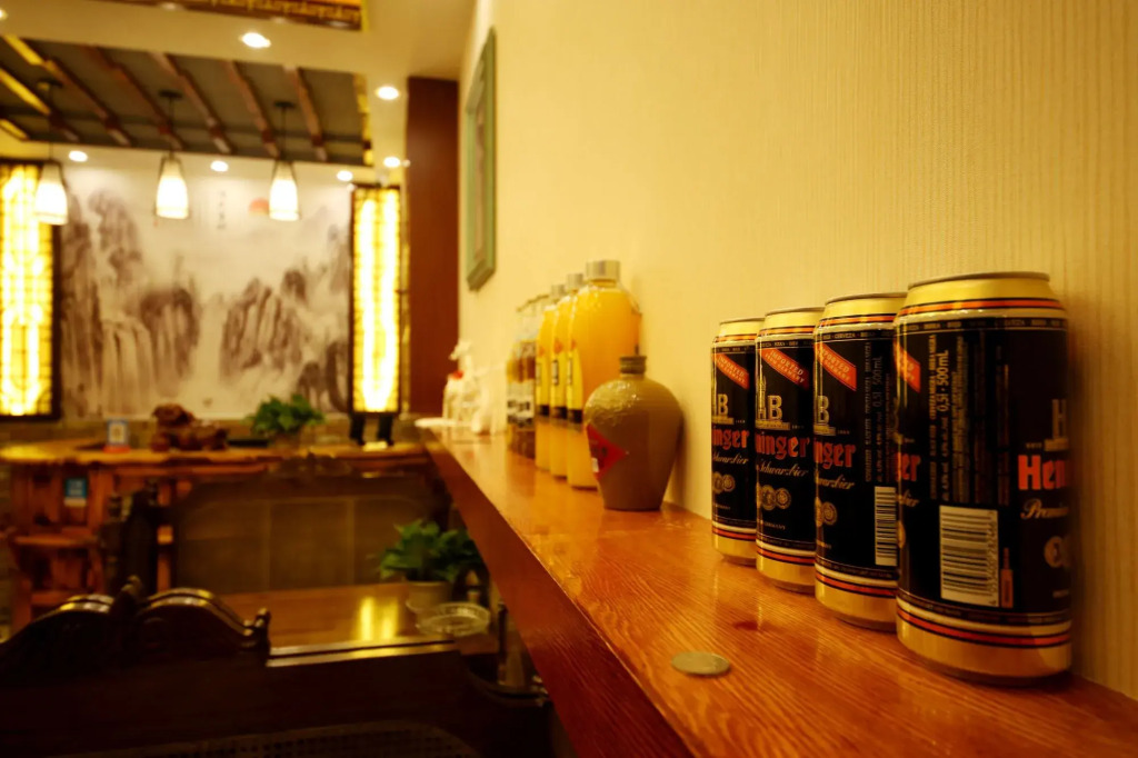 Zhouzhuang Nostalgia Town Theme Hostel