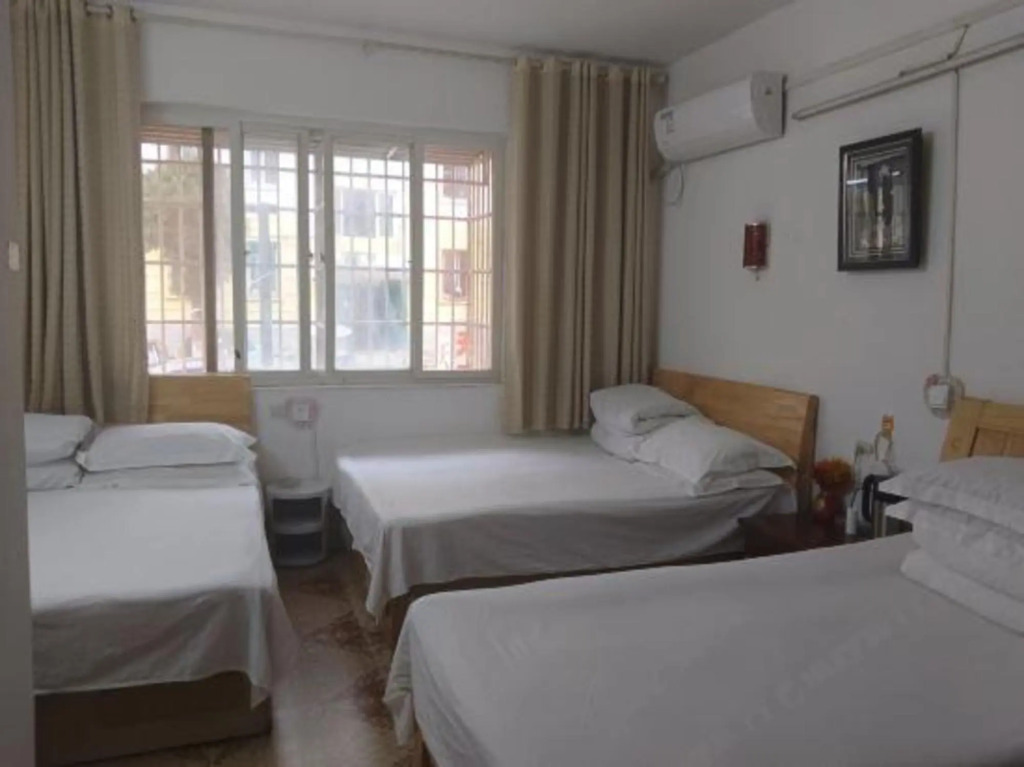 Tiantian Accommodation (Wuhan Business School)