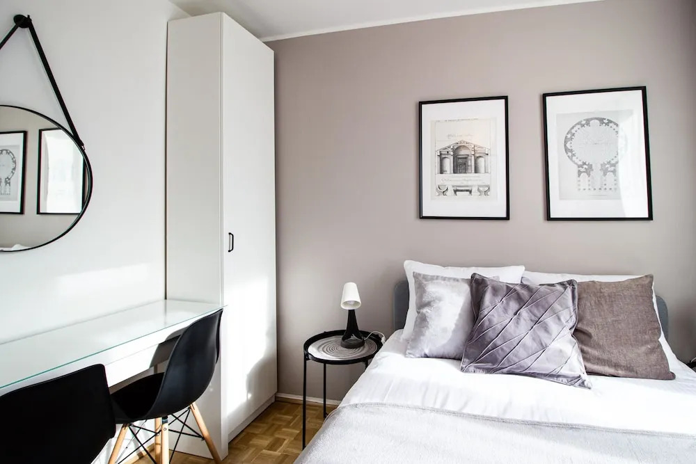 Saska Kepa Velvet Apartment