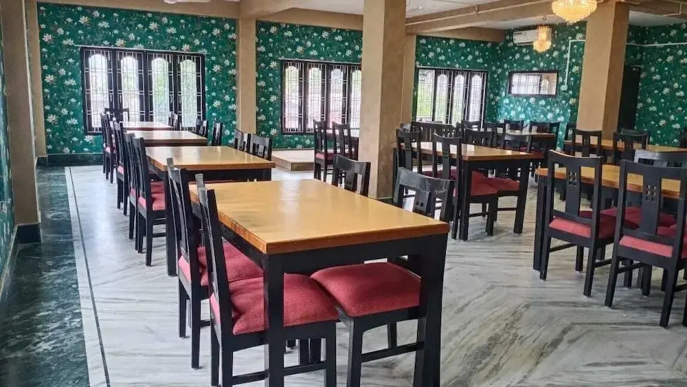 Hotel Yumi Ragi