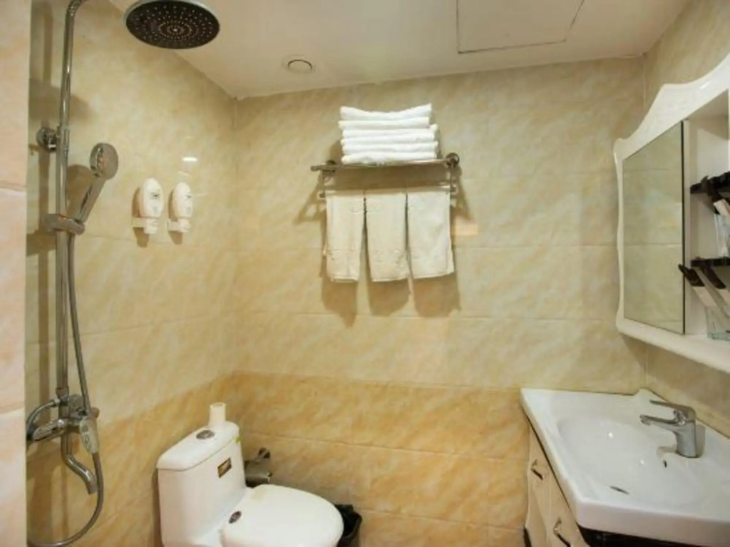 Xinyue Lishui Holiday Hotel