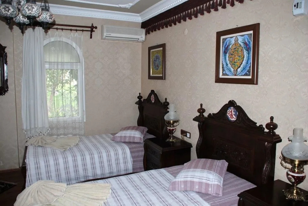 Hotel Bella