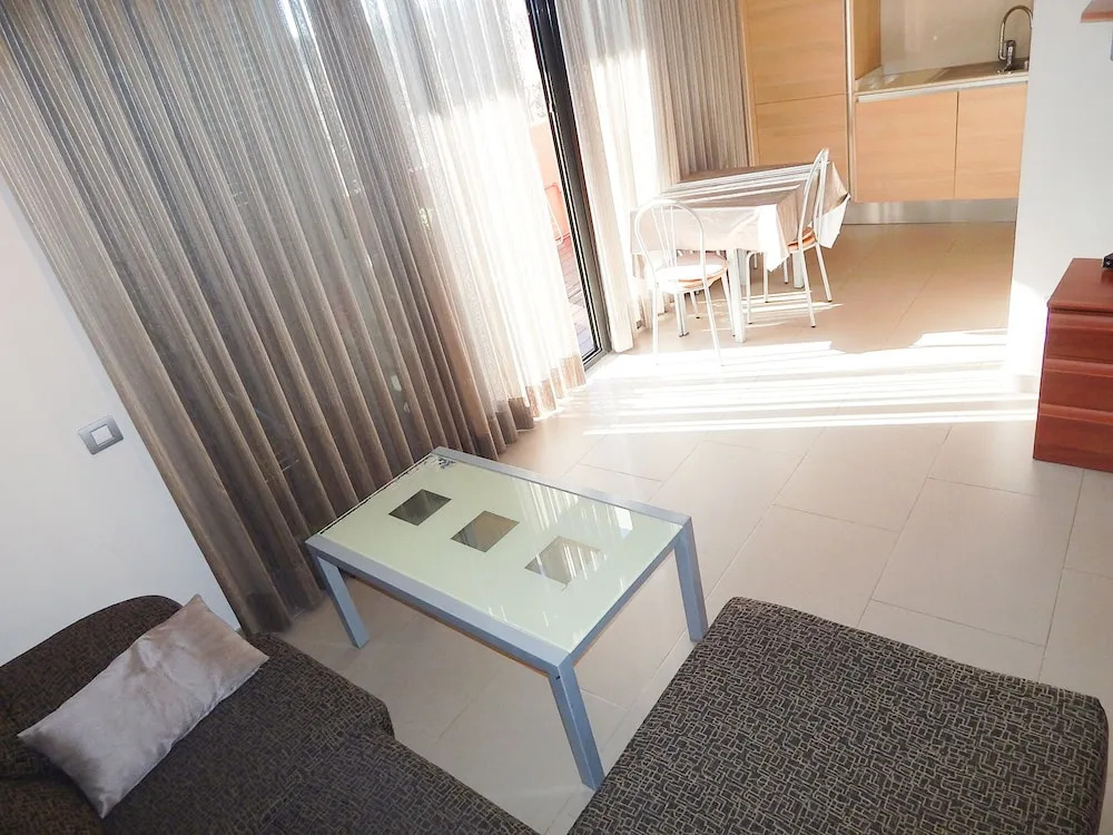 Ridaura Apartments with pool