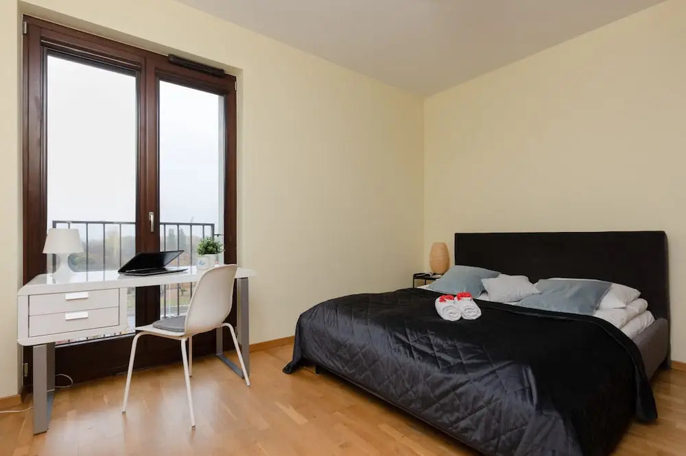 Warsaw Apartment With Parking by Renters