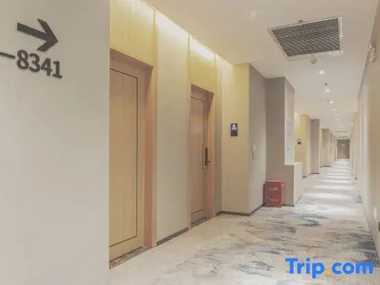 Rongyuan Windsor Mulsanne Hotel (Qingdao Academician Port Expo Branch)