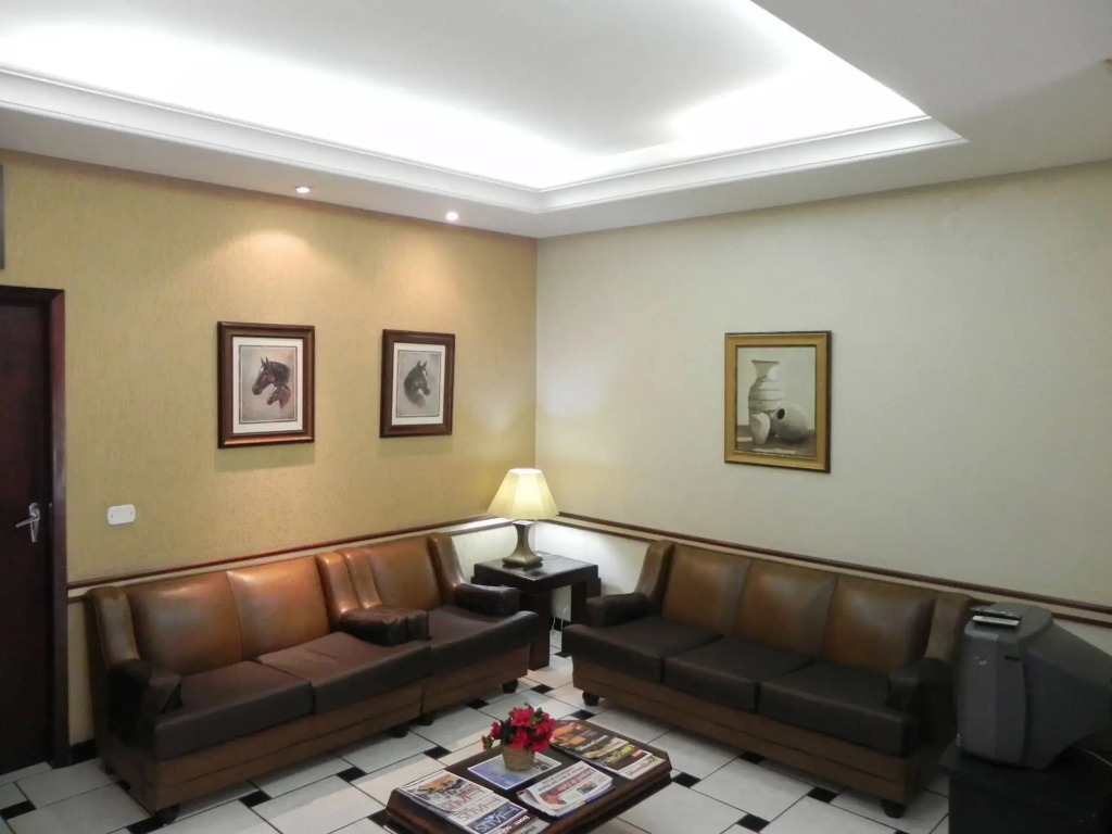 Hotel Meridiano V