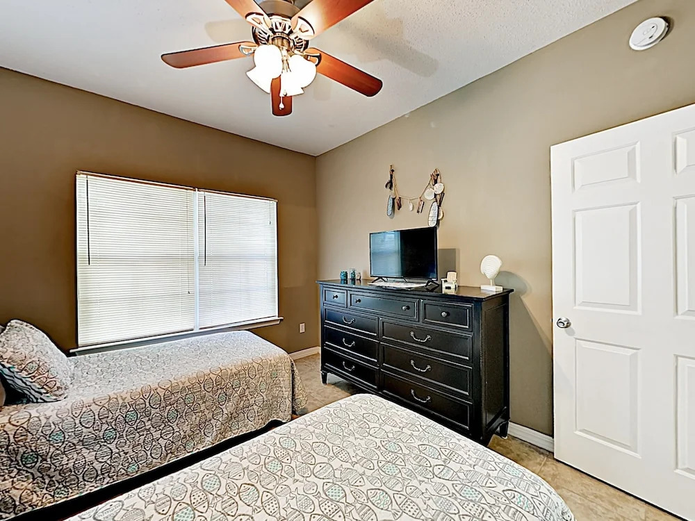 Dreamy W/ Pool, 4 Miles To Orange Beach 3 Bedroom Condo
