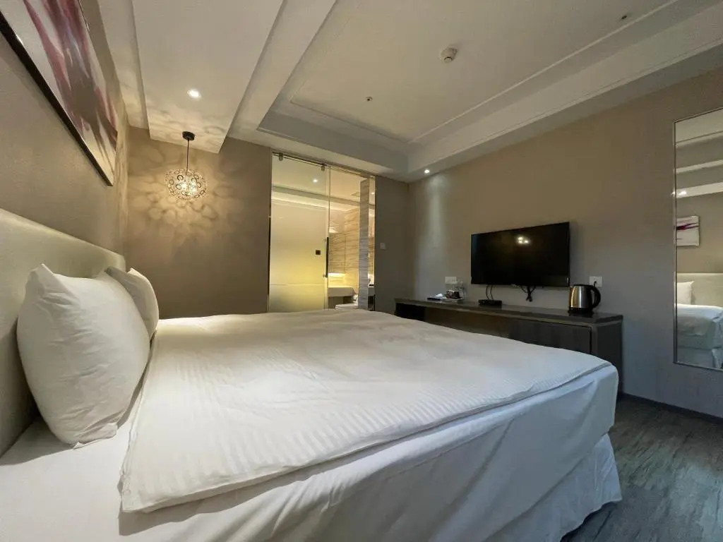 Royal Fine Hotel