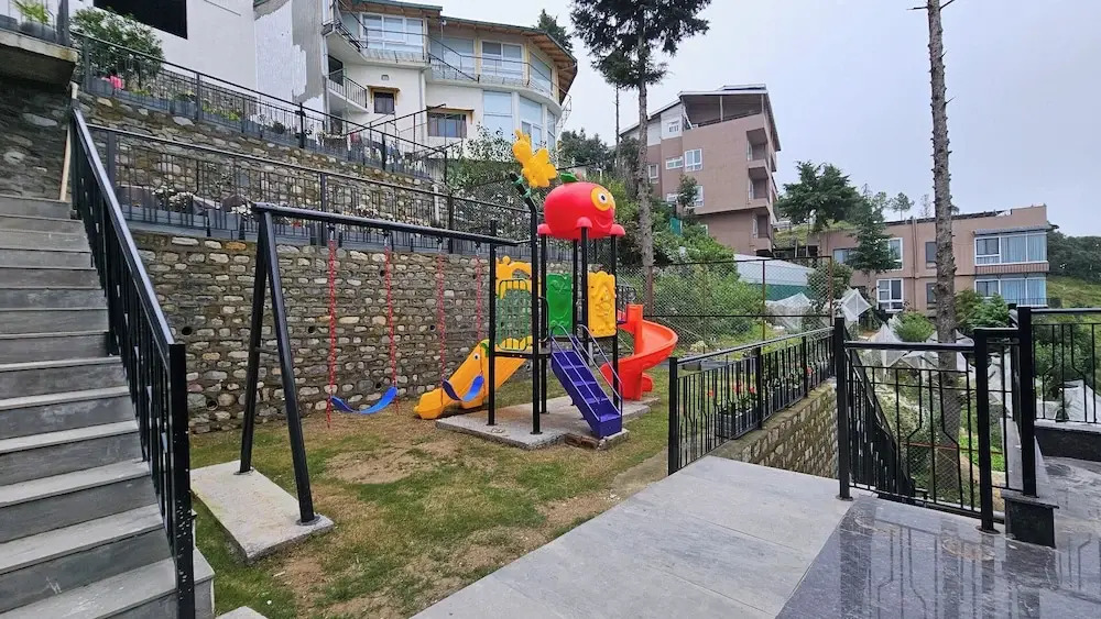 Clarissa Resort Mukteshwar