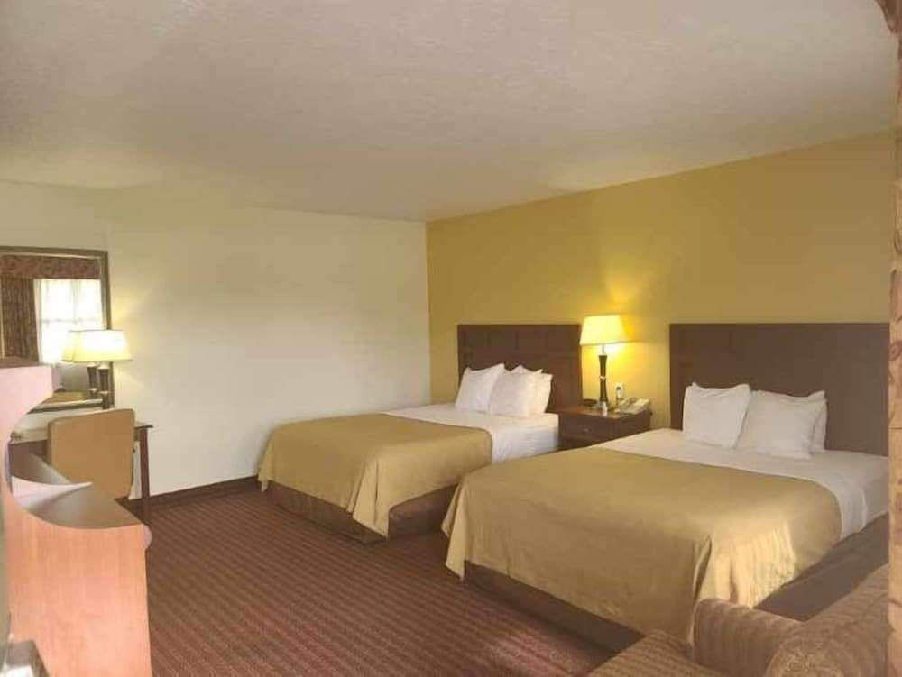 Budget Inn - Farmington