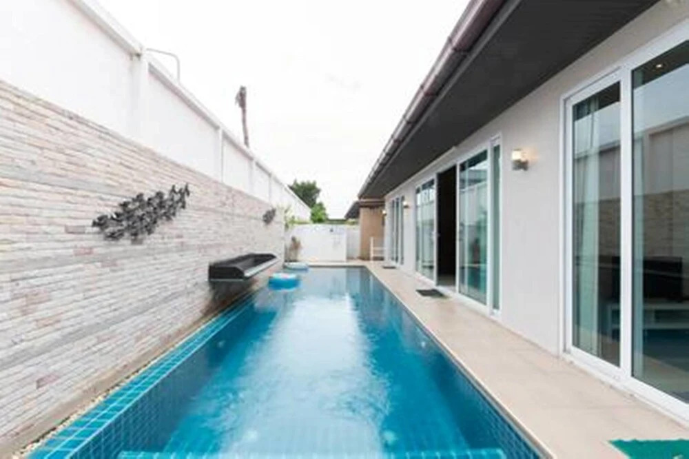 The Ville Jomtien Pool Villa