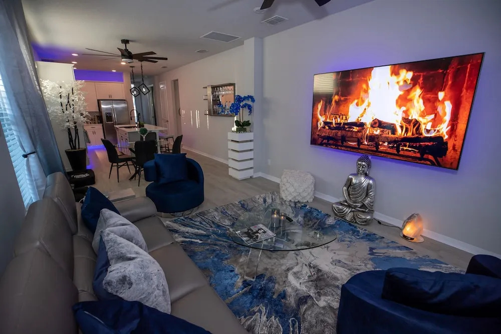 Brand New Modern Pet Friendly Zen Home W/ Private Home Theater & Hot Tub! 2 Bedroom Home by RedAwning