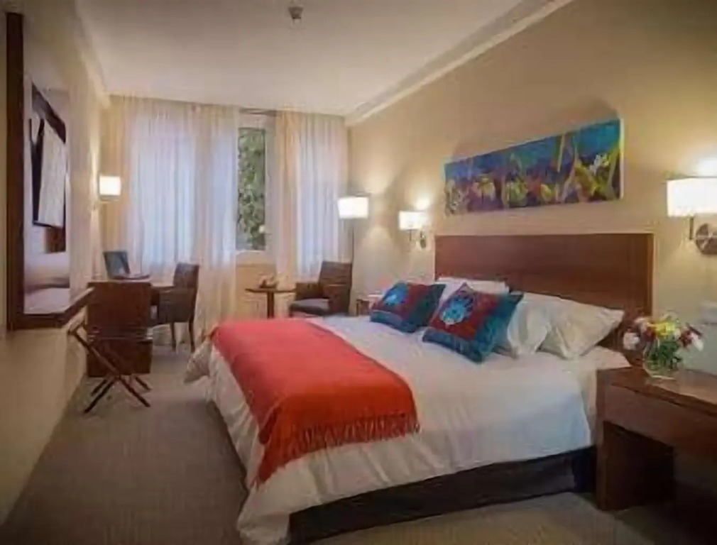 Howard Johnson Hotel Yerba Buena