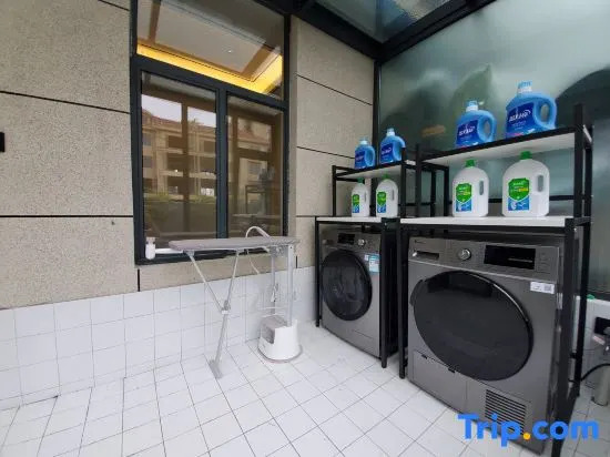 Dongjiang Lake Xinbo Harajuku Homestay
