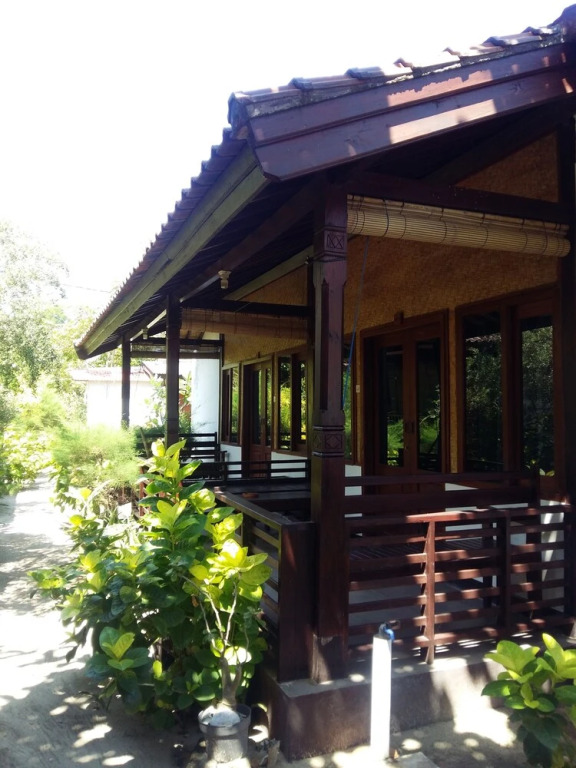 Yaya Bungalows Blue Coral
