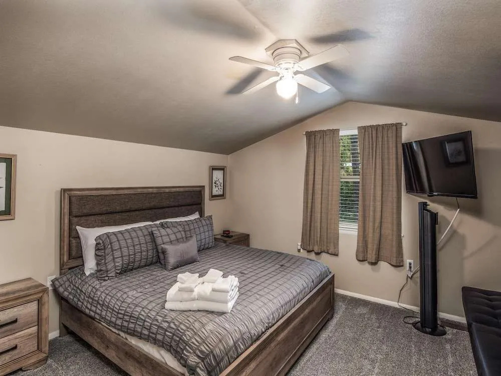 Benji's Canyon by Ruidoso Vacation Rentals