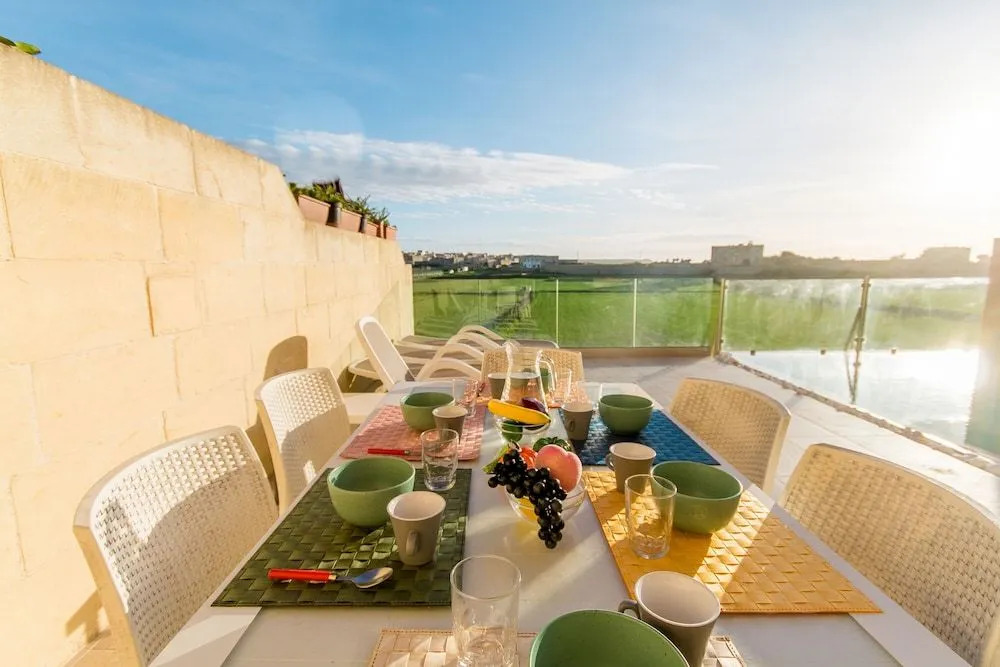 Inni Gozitan Farmhouse Private Pool- Happy Rentals