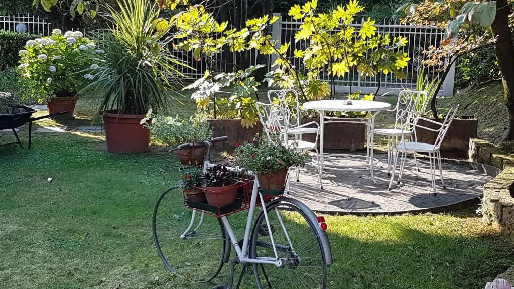 Bed & Breakfast Gli Oleandri