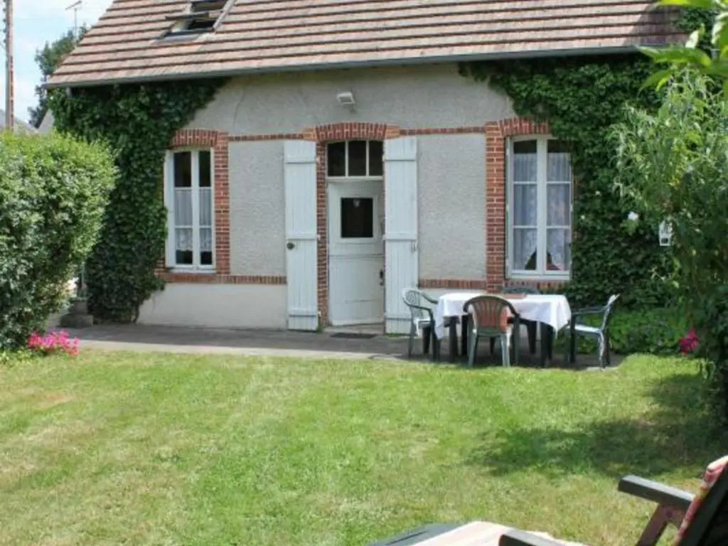 Gîte Neung-sur-Beuvron, 4 pièces, 6 personnes - FR-1-491-160
