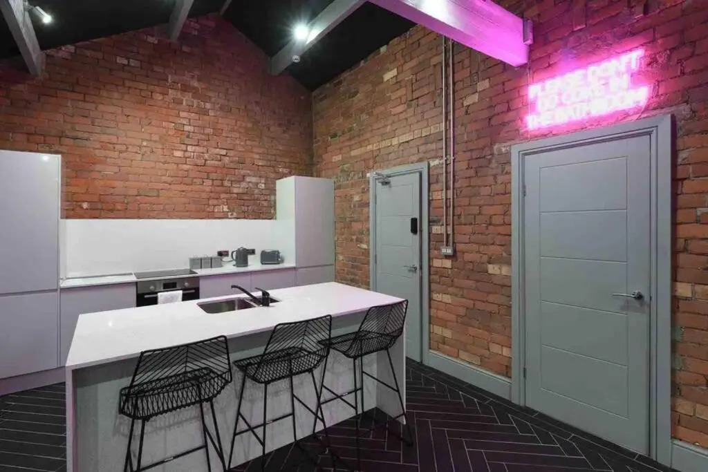 Casa Nomade Penthouse Slps 20 People Mcr Centre