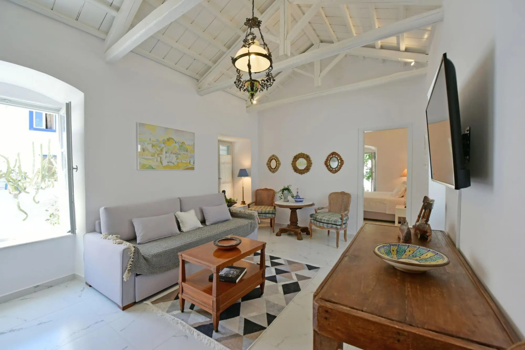 Hydra Luxury Getaway - Maria s Cozy Home