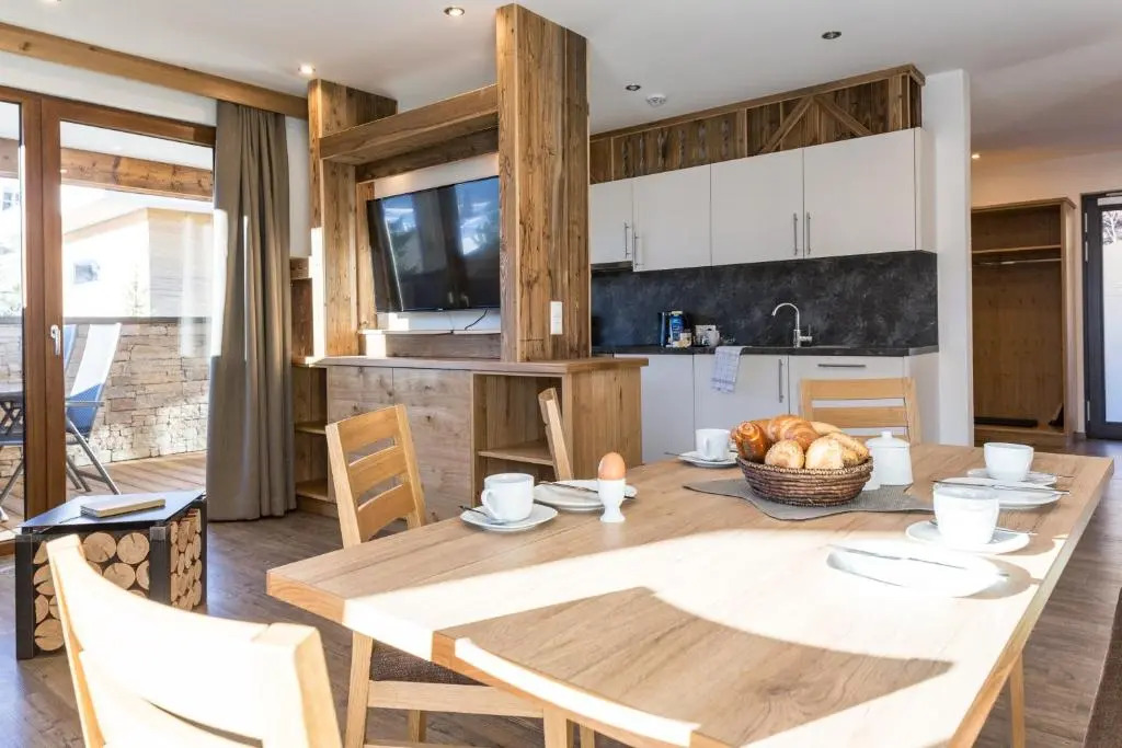 NATURLODGE Ladis - Nature Lodges with Mountain Views