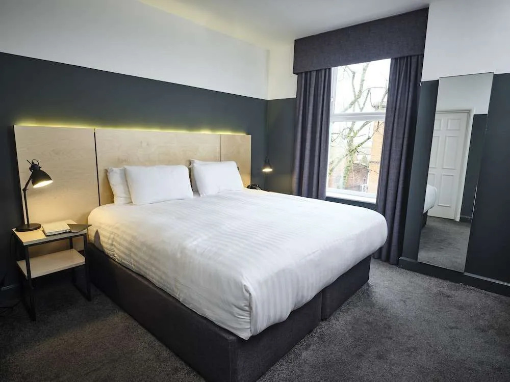Best Western Crescent Townhous